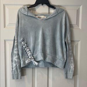 Vintage Havana Light Gray Women's Lace-Up Sweatshirt